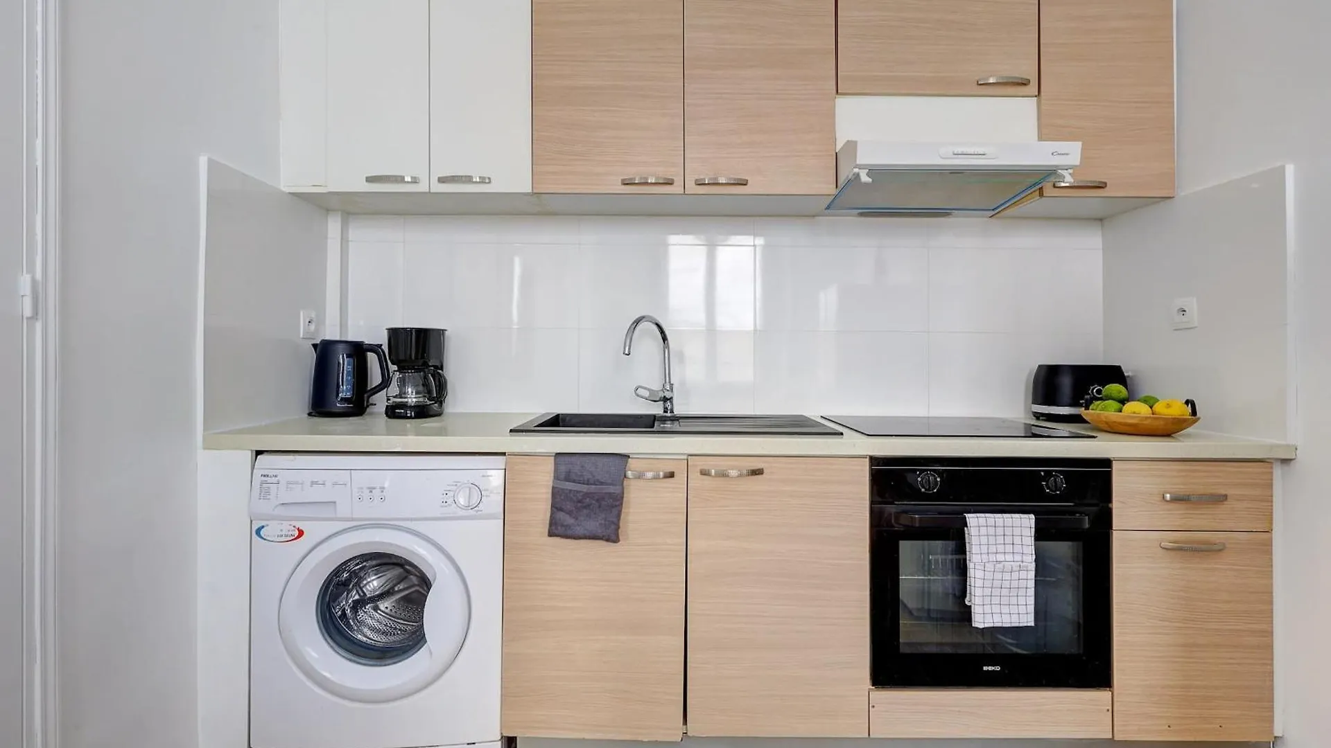 Le Marais & Montorgueil - 2Br - Cityapartmentstay Paris France